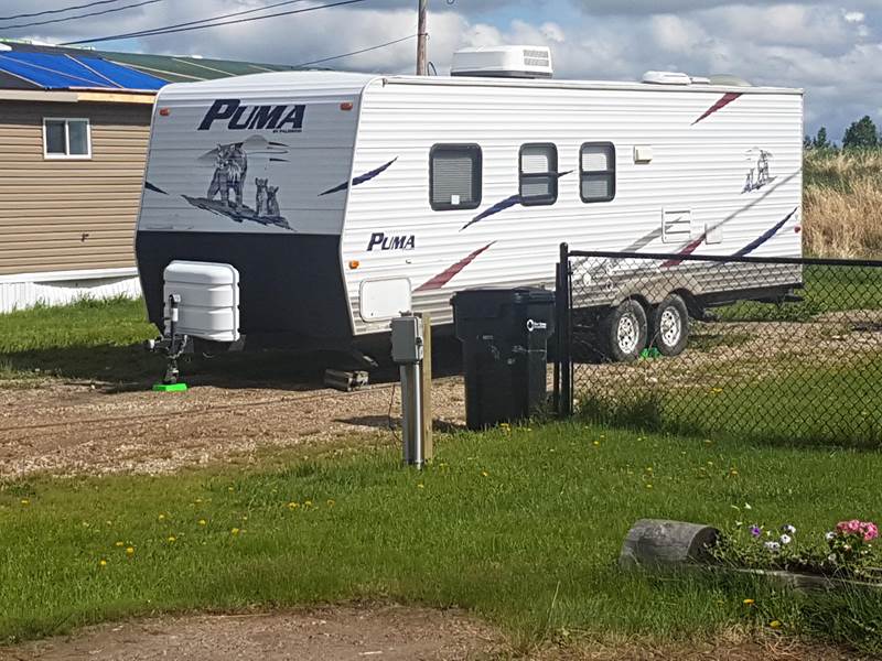 who makes puma trailers