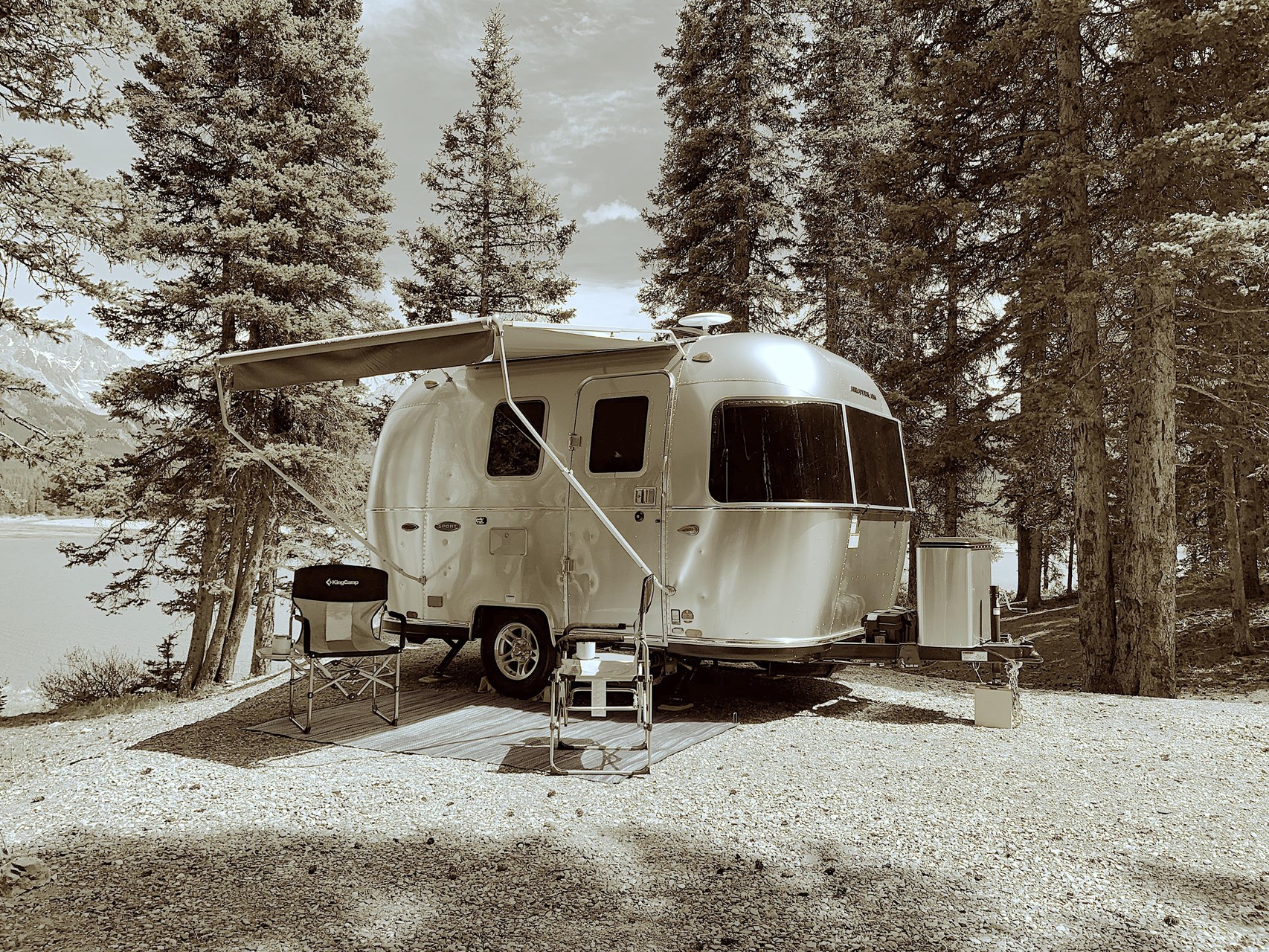 Trailers For Sale Calgary >> A Beautiful 2019 Airstream Bambi Sport 16rb Suv Towable Trailers For Sale Calgary >> A Beautiful 2019 Airstream Bambi Sport 16rb Suv Towable